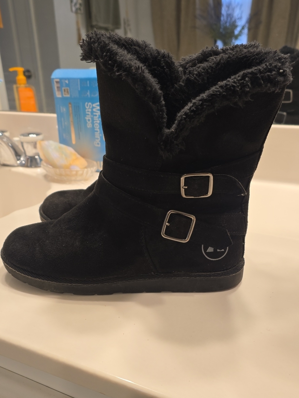 Women's Black Airwalk Buckle Winter Boots